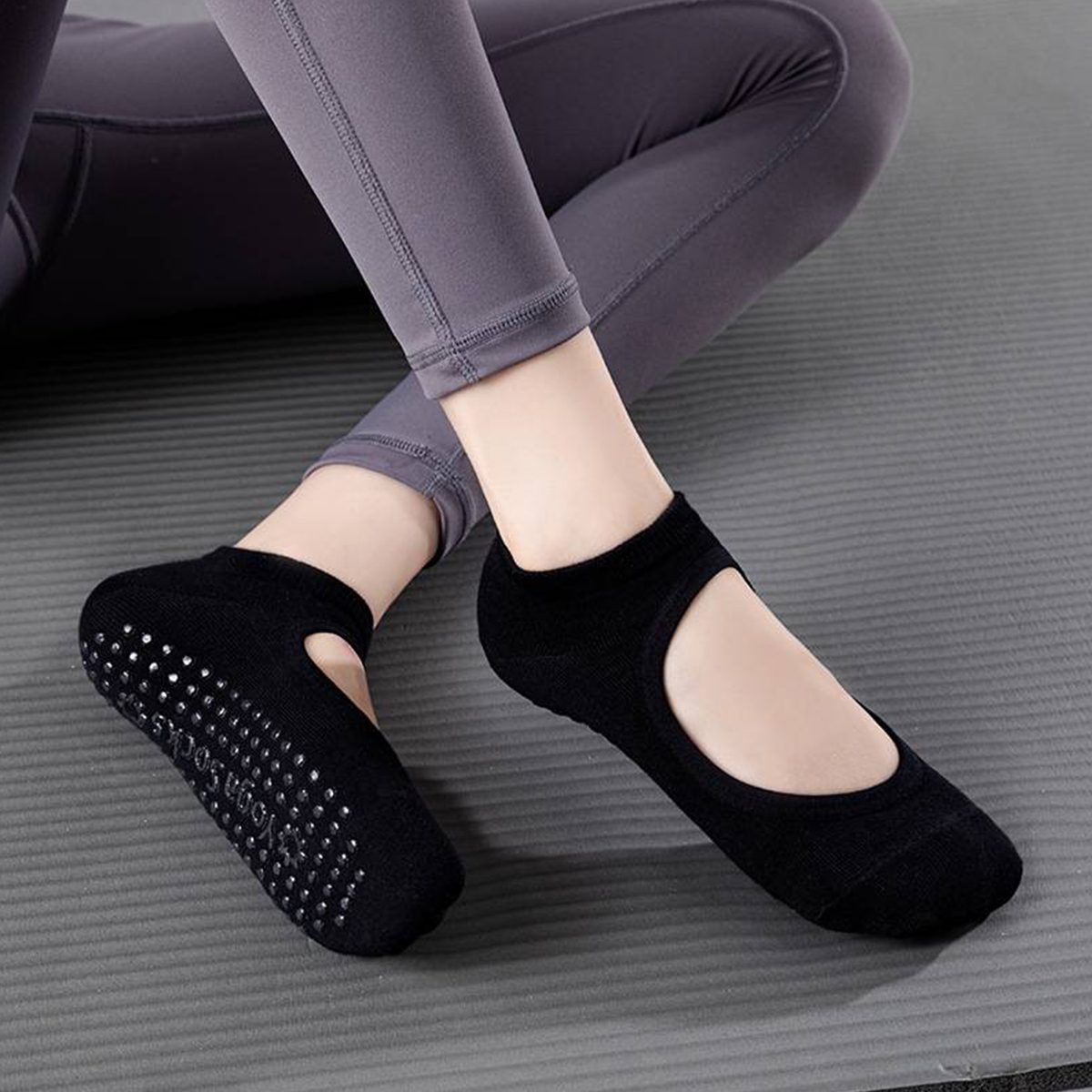 Non-Slip Yoga Socks for Women  - Grip Sock Yoga บทวิจารณ์และราคา