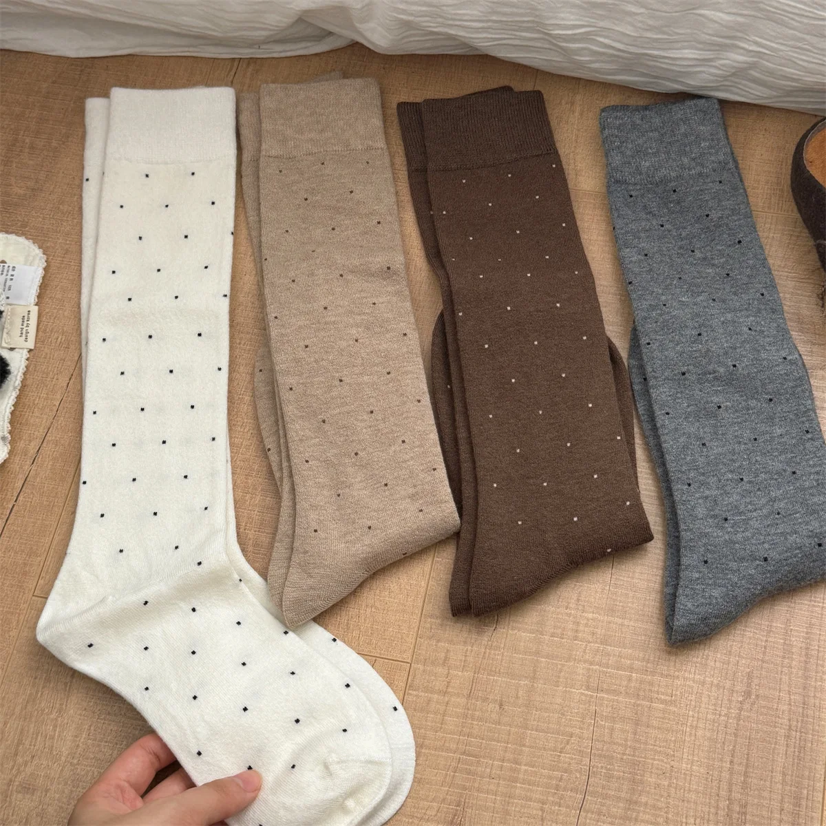 SP&CITY Winter Sweet Polka Dot - Silk Sock Bamboo บทวิจารณ์และราคา